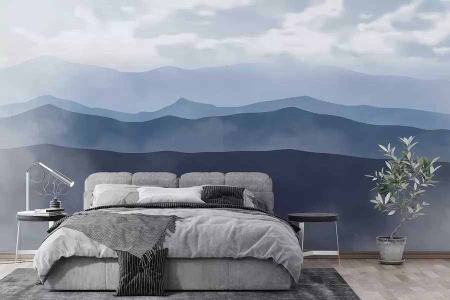 murales de pared Paisaje montañoso minimalista brumoso con colinas y cielo nublado w01317