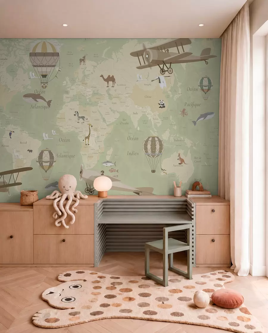 murales de pared Mapa del mundo para niños con animales, aviones y globos aerostáticos. En francés. Color verde. c00003frv2